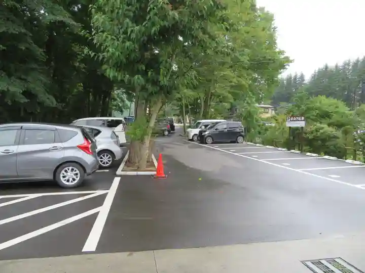 新屋山神社のその他建物