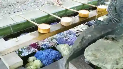 御裳神社の手水舎