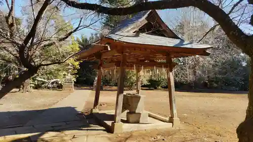 日先神社の手水舎