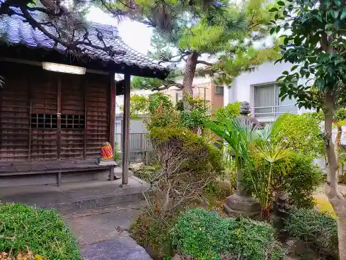 松葉弁財天の自然