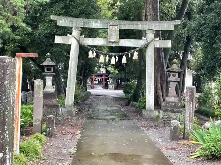 八幡神社の鳥居