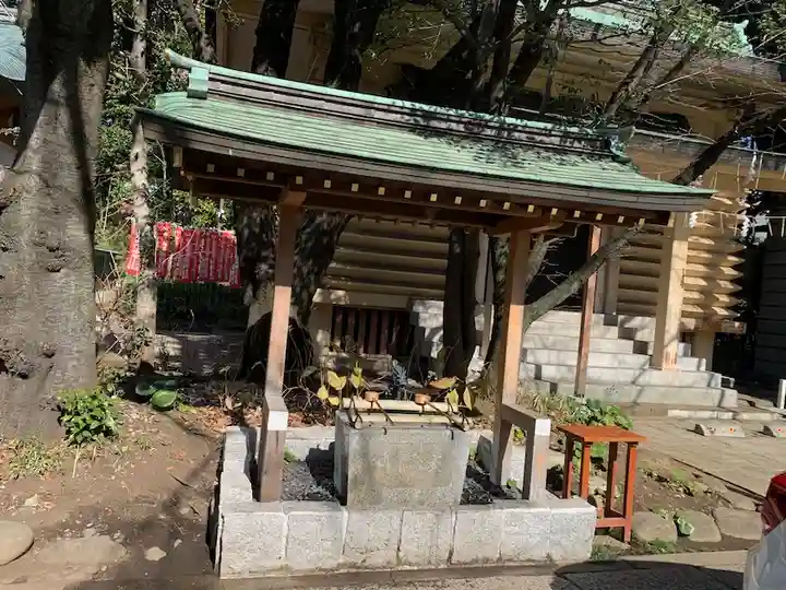 日枝神社の手水舎
