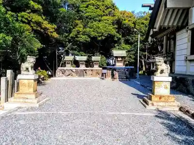 神明社（亥新田神明社）の末社・摂社