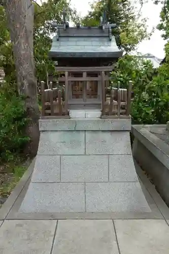 羽束師坐高御産日神社の末社・摂社