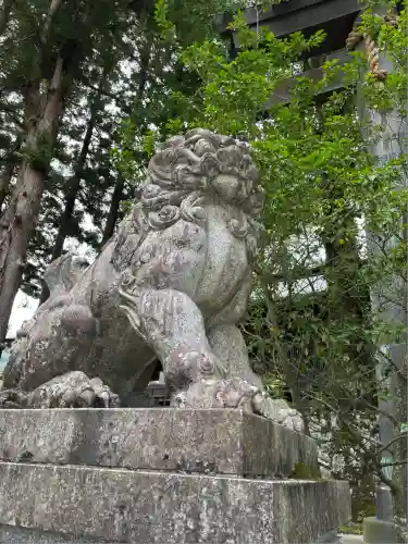 諏訪大社上社前宮(長野県)