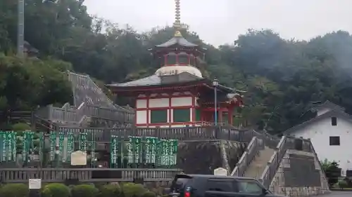 成田山名古屋別院大聖寺(犬山成田山)の末社・摂社