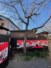 鴻神社の庭園