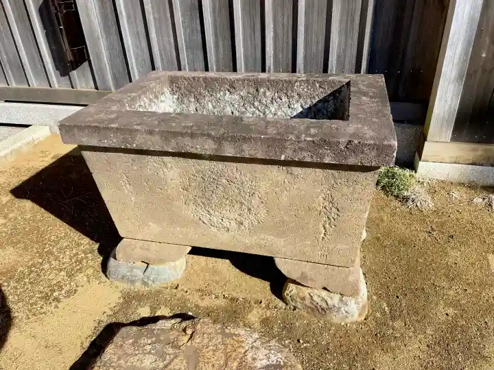 東北寺の{uncategorized: "未分類", other: "その他", undefined: "問題あり", building: "その他建物", grave: "お墓", sacred_gate: "鳥居", guardian: "狛犬", statue: "像", buddha: "仏像", history: "歴史", nature: "自然", garden: "庭園", animal: "動物", pagoda: "塔", temizu: "手水舎", mountain_gate: "山門・神門", sanctuary: "本殿・本堂", subordinate: "末社・摂社", art: "芸術", scenery: "景色", jizo: "地蔵", ema: "絵馬", goshuin: "御朱印", omikuji: "おみくじ", items: "授与品その他", amulet: "お守り", goshuincho: "御朱印帳", eats: "食事", festival: "お祭り", votive_dance: "神楽", shichigosan: "七五三参", wedding: "結婚式", experience: "体験その他", initially: "初詣", around: "周辺", anti_infection: "感染症対策"}