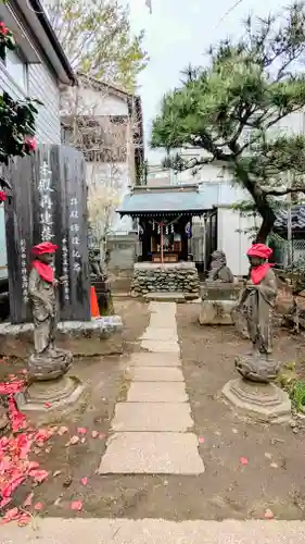 新萱田水神宮の地蔵