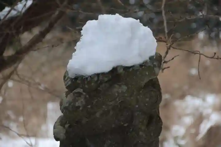高司神社〜むすびの神の鎮まる社〜の狛犬