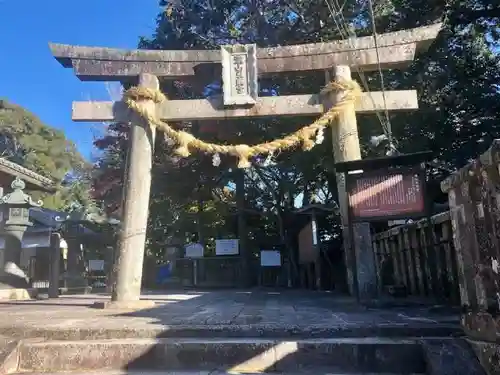 瀧山東照宮の鳥居