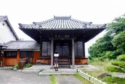 光明寺の本殿・本堂