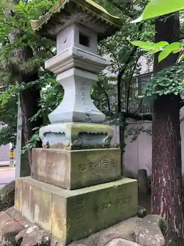 氷川神社の塔