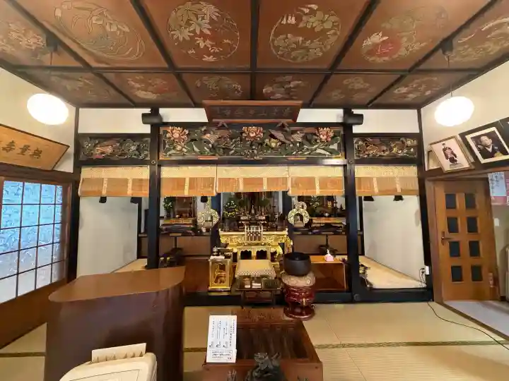 浄楽寺の{uncategorized: "未分類", other: "その他", undefined: "問題あり", building: "その他建物", grave: "お墓", sacred_gate: "鳥居", guardian: "狛犬", statue: "像", buddha: "仏像", history: "歴史", nature: "自然", garden: "庭園", animal: "動物", pagoda: "塔", temizu: "手水舎", mountain_gate: "山門・神門", sanctuary: "本殿・本堂", subordinate: "末社・摂社", art: "芸術", scenery: "景色", jizo: "地蔵", ema: "絵馬", goshuin: "御朱印", omikuji: "おみくじ", items: "授与品その他", amulet: "お守り", goshuincho: "御朱印帳", eats: "食事", festival: "お祭り", votive_dance: "神楽", shichigosan: "七五三参", wedding: "結婚式", experience: "体験その他", initially: "初詣", around: "周辺", anti_infection: "感染症対策"}