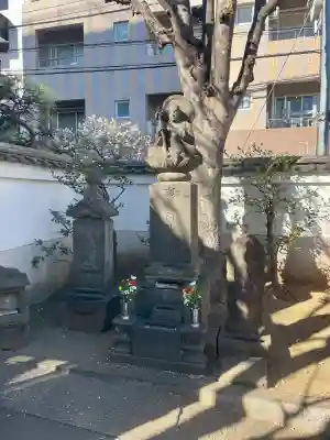 成就院の{uncategorized: "未分類", other: "その他", undefined: "問題あり", building: "その他建物", grave: "お墓", sacred_gate: "鳥居", guardian: "狛犬", statue: "像", buddha: "仏像", history: "歴史", nature: "自然", garden: "庭園", animal: "動物", pagoda: "塔", temizu: "手水舎", mountain_gate: "山門・神門", sanctuary: "本殿・本堂", subordinate: "末社・摂社", art: "芸術", scenery: "景色", jizo: "地蔵", ema: "絵馬", goshuin: "御朱印", omikuji: "おみくじ", items: "授与品その他", amulet: "お守り", goshuincho: "御朱印帳", eats: "食事", festival: "お祭り", votive_dance: "神楽", shichigosan: "七五三参", wedding: "結婚式", experience: "体験その他", initially: "初詣", around: "周辺", anti_infection: "感染症対策"}