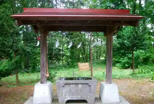 八幡神社の手水舎