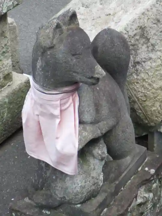 開運出世稲荷(延命院境内社)の狛犬