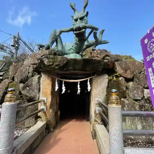 江島神社の末社・摂社