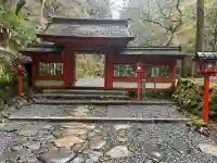 貴船神社奥宮の{uncategorized: "未分類", other: "その他", undefined: "問題あり", building: "その他建物", grave: "お墓", sacred_gate: "鳥居", guardian: "狛犬", statue: "像", buddha: "仏像", history: "歴史", nature: "自然", garden: "庭園", animal: "動物", pagoda: "塔", temizu: "手水舎", mountain_gate: "山門・神門", sanctuary: "本殿・本堂", subordinate: "末社・摂社", art: "芸術", scenery: "景色", jizo: "地蔵", ema: "絵馬", goshuin: "御朱印", omikuji: "おみくじ", items: "授与品その他", amulet: "お守り", goshuincho: "御朱印帳", eats: "食事", festival: "お祭り", votive_dance: "神楽", shichigosan: "七五三参", wedding: "結婚式", experience: "体験その他", initially: "初詣", around: "周辺", anti_infection: "感染症対策"}