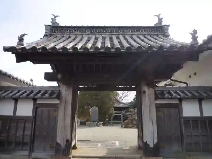 寂照寺の山門・神門