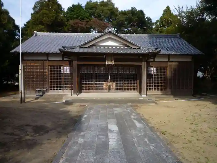 尾前神社の本殿・本堂