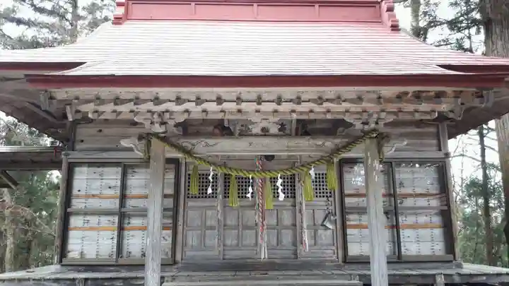 青麻神社の本殿・本堂