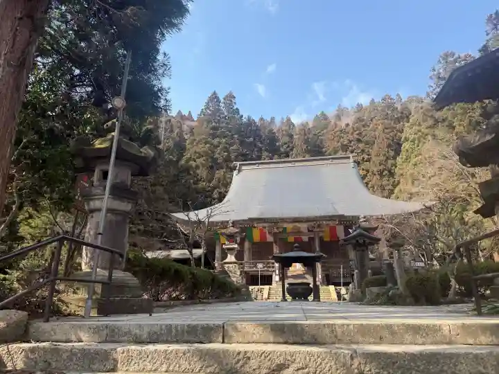 宝珠山 立石寺の{uncategorized: "未分類", other: "その他", undefined: "問題あり", building: "その他建物", grave: "お墓", sacred_gate: "鳥居", guardian: "狛犬", statue: "像", buddha: "仏像", history: "歴史", nature: "自然", garden: "庭園", animal: "動物", pagoda: "塔", temizu: "手水舎", mountain_gate: "山門・神門", sanctuary: "本殿・本堂", subordinate: "末社・摂社", art: "芸術", scenery: "景色", jizo: "地蔵", ema: "絵馬", goshuin: "御朱印", omikuji: "おみくじ", items: "授与品その他", amulet: "お守り", goshuincho: "御朱印帳", eats: "食事", festival: "お祭り", votive_dance: "神楽", shichigosan: "七五三参", wedding: "結婚式", experience: "体験その他", initially: "初詣", around: "周辺", anti_infection: "感染症対策"}