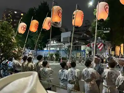 鳥越神社の{uncategorized: "未分類", other: "その他", undefined: "問題あり", building: "その他建物", grave: "お墓", sacred_gate: "鳥居", guardian: "狛犬", statue: "像", buddha: "仏像", history: "歴史", nature: "自然", garden: "庭園", animal: "動物", pagoda: "塔", temizu: "手水舎", mountain_gate: "山門・神門", sanctuary: "本殿・本堂", subordinate: "末社・摂社", art: "芸術", scenery: "景色", jizo: "地蔵", ema: "絵馬", goshuin: "御朱印", omikuji: "おみくじ", items: "授与品その他", amulet: "お守り", goshuincho: "御朱印帳", eats: "食事", festival: "お祭り", votive_dance: "神楽", shichigosan: "七五三参", wedding: "結婚式", experience: "体験その他", initially: "初詣", around: "周辺", anti_infection: "感染症対策"}