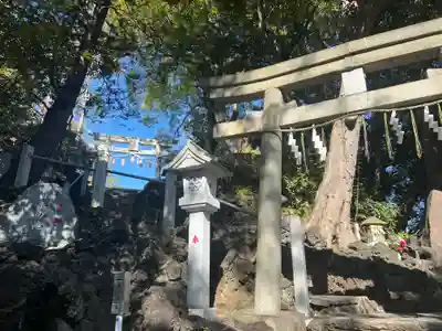 多摩川浅間神社の鳥居
