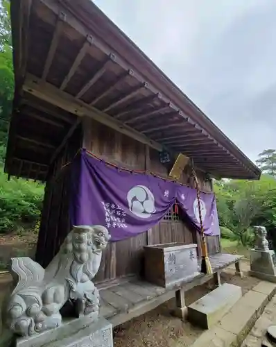 大六天麻王神社の本殿・本堂