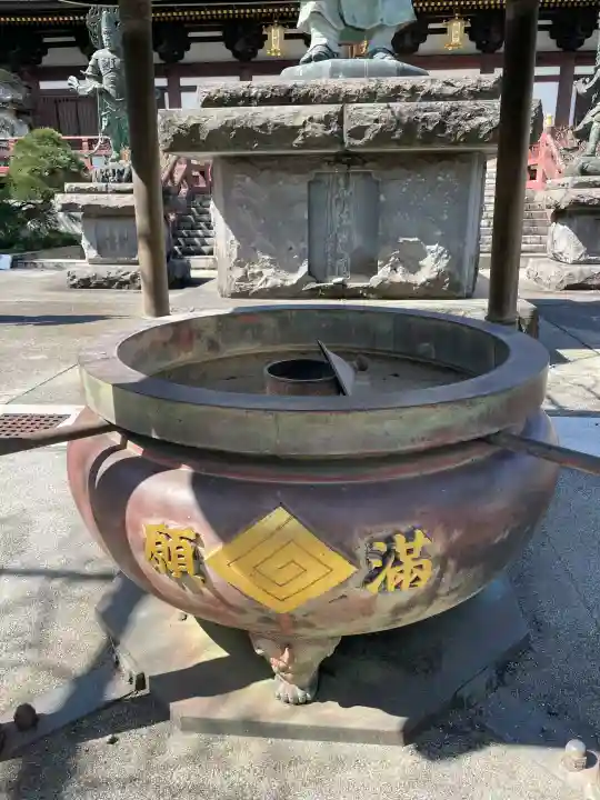 長勝寺の{uncategorized: "未分類", other: "その他", undefined: "問題あり", building: "その他建物", grave: "お墓", sacred_gate: "鳥居", guardian: "狛犬", statue: "像", buddha: "仏像", history: "歴史", nature: "自然", garden: "庭園", animal: "動物", pagoda: "塔", temizu: "手水舎", mountain_gate: "山門・神門", sanctuary: "本殿・本堂", subordinate: "末社・摂社", art: "芸術", scenery: "景色", jizo: "地蔵", ema: "絵馬", goshuin: "御朱印", omikuji: "おみくじ", items: "授与品その他", amulet: "お守り", goshuincho: "御朱印帳", eats: "食事", festival: "お祭り", votive_dance: "神楽", shichigosan: "七五三参", wedding: "結婚式", experience: "体験その他", initially: "初詣", around: "周辺", anti_infection: "感染症対策"}