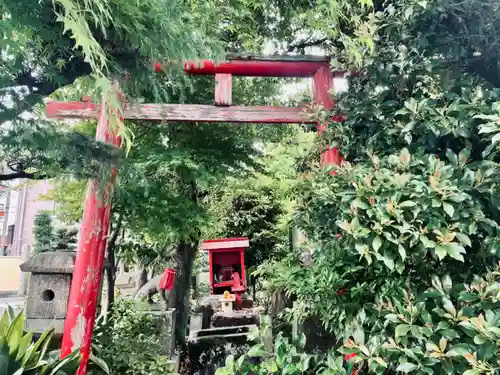 廻向院の鳥居