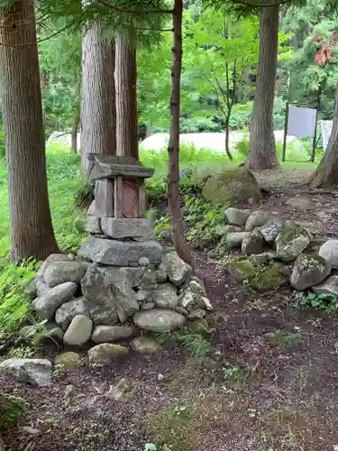 駒嶽神社の末社