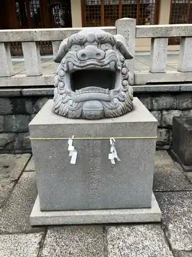 石濱神社の狛犬