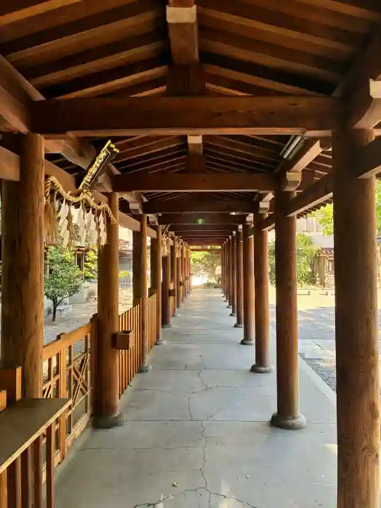 坐摩神社の{uncategorized: "未分類", other: "その他", undefined: "問題あり", building: "その他建物", grave: "お墓", sacred_gate: "鳥居", guardian: "狛犬", statue: "像", buddha: "仏像", history: "歴史", nature: "自然", garden: "庭園", animal: "動物", pagoda: "塔", temizu: "手水舎", mountain_gate: "山門・神門", sanctuary: "本殿・本堂", subordinate: "末社・摂社", art: "芸術", scenery: "景色", jizo: "地蔵", ema: "絵馬", goshuin: "御朱印", omikuji: "おみくじ", items: "授与品その他", amulet: "お守り", goshuincho: "御朱印帳", eats: "食事", festival: "お祭り", votive_dance: "神楽", shichigosan: "七五三参", wedding: "結婚式", experience: "体験その他", initially: "初詣", around: "周辺", anti_infection: "感染症対策"}