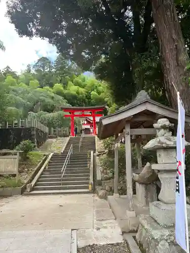 小川諏訪神社の鳥居