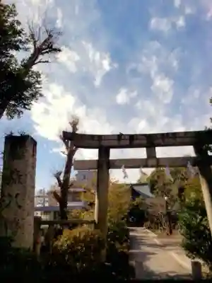 鳩森八幡神社の鳥居