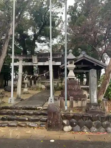 八幡社（西）の鳥居