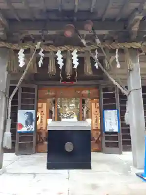 亀岡八幡宮の本殿・本堂