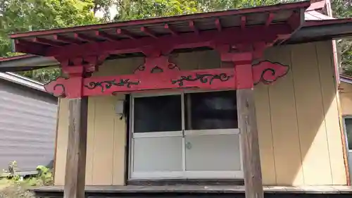 稲荷神社の本殿・本堂