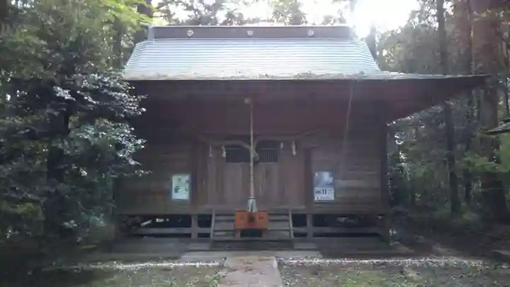 熊野神社の本殿・本堂