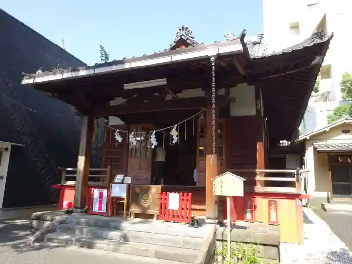 江島杉山神社の本殿・本堂