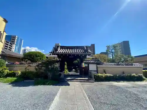 本覚寺の山門・神門