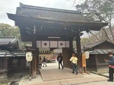 河合神社（鴨川合坐小社宅神社）の{uncategorized: "未分類", other: "その他", undefined: "問題あり", building: "その他建物", grave: "お墓", sacred_gate: "鳥居", guardian: "狛犬", statue: "像", buddha: "仏像", history: "歴史", nature: "自然", garden: "庭園", animal: "動物", pagoda: "塔", temizu: "手水舎", mountain_gate: "山門・神門", sanctuary: "本殿・本堂", subordinate: "末社・摂社", art: "芸術", scenery: "景色", jizo: "地蔵", ema: "絵馬", goshuin: "御朱印", omikuji: "おみくじ", items: "授与品その他", amulet: "お守り", goshuincho: "御朱印帳", eats: "食事", festival: "お祭り", votive_dance: "神楽", shichigosan: "七五三参", wedding: "結婚式", experience: "体験その他", initially: "初詣", around: "周辺", anti_infection: "感染症対策"}