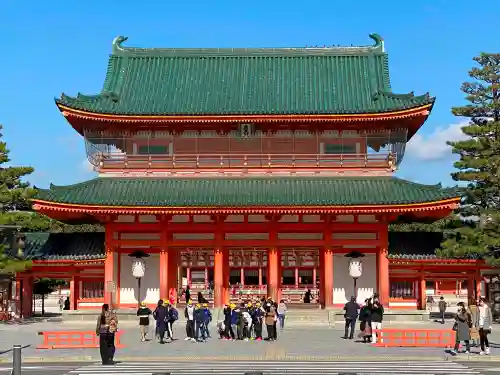 平安神宮の山門・神門