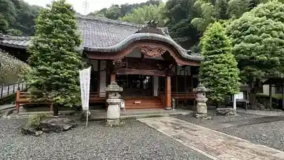 東林寺の本殿