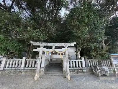 仁井田神社の鳥居