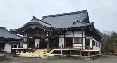 弘誓寺の本殿・本堂