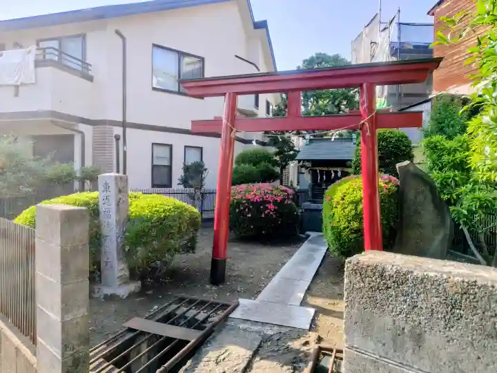 車返福徳弁財天の{uncategorized: "未分類", other: "その他", undefined: "問題あり", building: "その他建物", grave: "お墓", sacred_gate: "鳥居", guardian: "狛犬", statue: "像", buddha: "仏像", history: "歴史", nature: "自然", garden: "庭園", animal: "動物", pagoda: "塔", temizu: "手水舎", mountain_gate: "山門・神門", sanctuary: "本殿・本堂", subordinate: "末社・摂社", art: "芸術", scenery: "景色", jizo: "地蔵", ema: "絵馬", goshuin: "御朱印", omikuji: "おみくじ", items: "授与品その他", amulet: "お守り", goshuincho: "御朱印帳", eats: "食事", festival: "お祭り", votive_dance: "神楽", shichigosan: "七五三参", wedding: "結婚式", experience: "体験その他", initially: "初詣", around: "周辺", anti_infection: "感染症対策"}