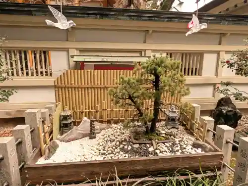 露天神社（お初天神）の{uncategorized: "未分類", other: "その他", undefined: "問題あり", building: "その他建物", grave: "お墓", sacred_gate: "鳥居", guardian: "狛犬", statue: "像", buddha: "仏像", history: "歴史", nature: "自然", garden: "庭園", animal: "動物", pagoda: "塔", temizu: "手水舎", mountain_gate: "山門・神門", sanctuary: "本殿・本堂", subordinate: "末社・摂社", art: "芸術", scenery: "景色", jizo: "地蔵", ema: "絵馬", goshuin: "御朱印", omikuji: "おみくじ", items: "授与品その他", amulet: "お守り", goshuincho: "御朱印帳", eats: "食事", festival: "お祭り", votive_dance: "神楽", shichigosan: "七五三参", wedding: "結婚式", experience: "体験その他", initially: "初詣", around: "周辺", anti_infection: "感染症対策"}